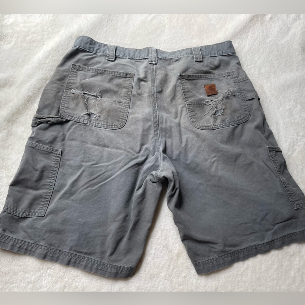 Carhartt cargo shorts | distressed, workwear